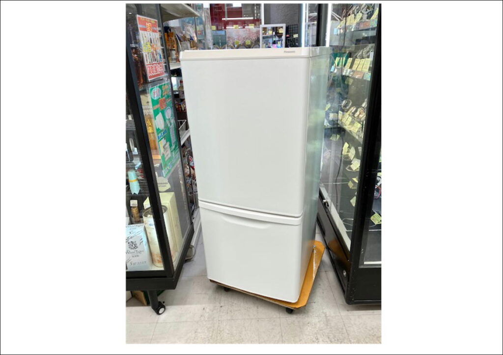 【週末お値下げ】パナソニック冷蔵庫138L　2022年製