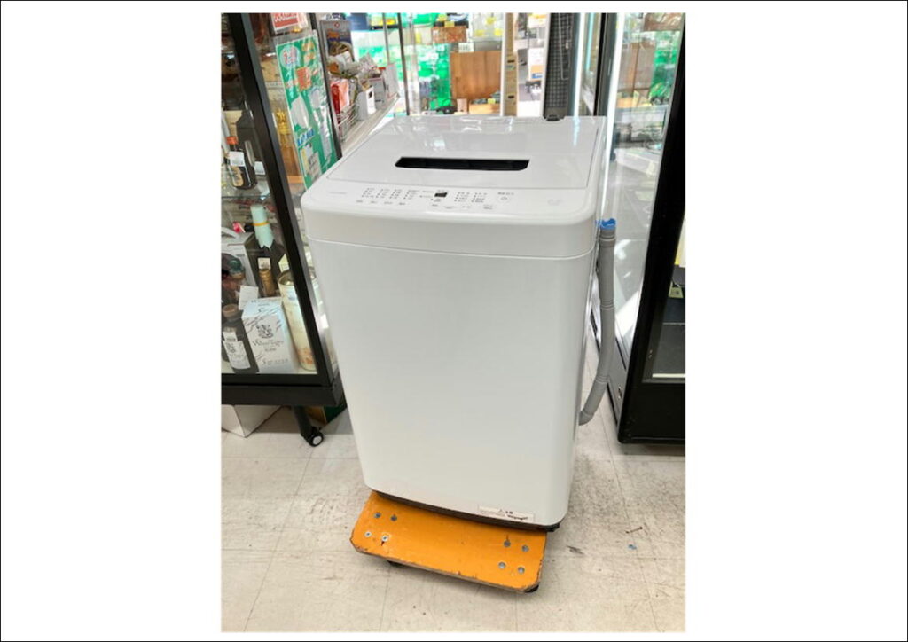 売約》5.0kg洗濯機 2023年製 アイリスオーヤマ IAW-T504☆状態良好 ...
