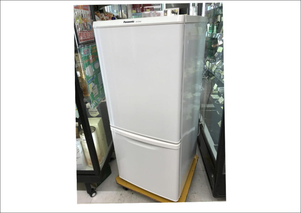 売約》138L冷蔵庫 2015年製 パナソニック NR-TB148W※小ヘコミあり 