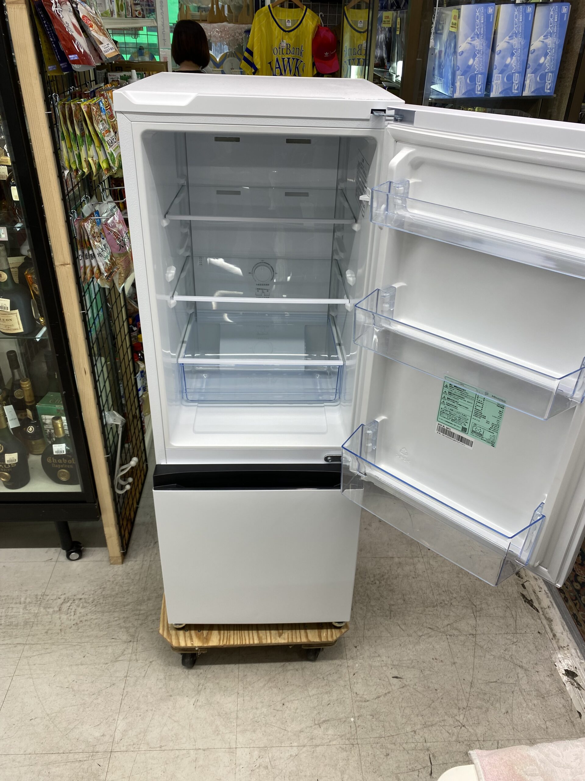 Hisense ハイセンス 冷蔵庫 162L 美品 送料込み 2024年製 2024製Hisense（ハイセンス）冷蔵庫 162L 美品 2024年製】Hisense HR